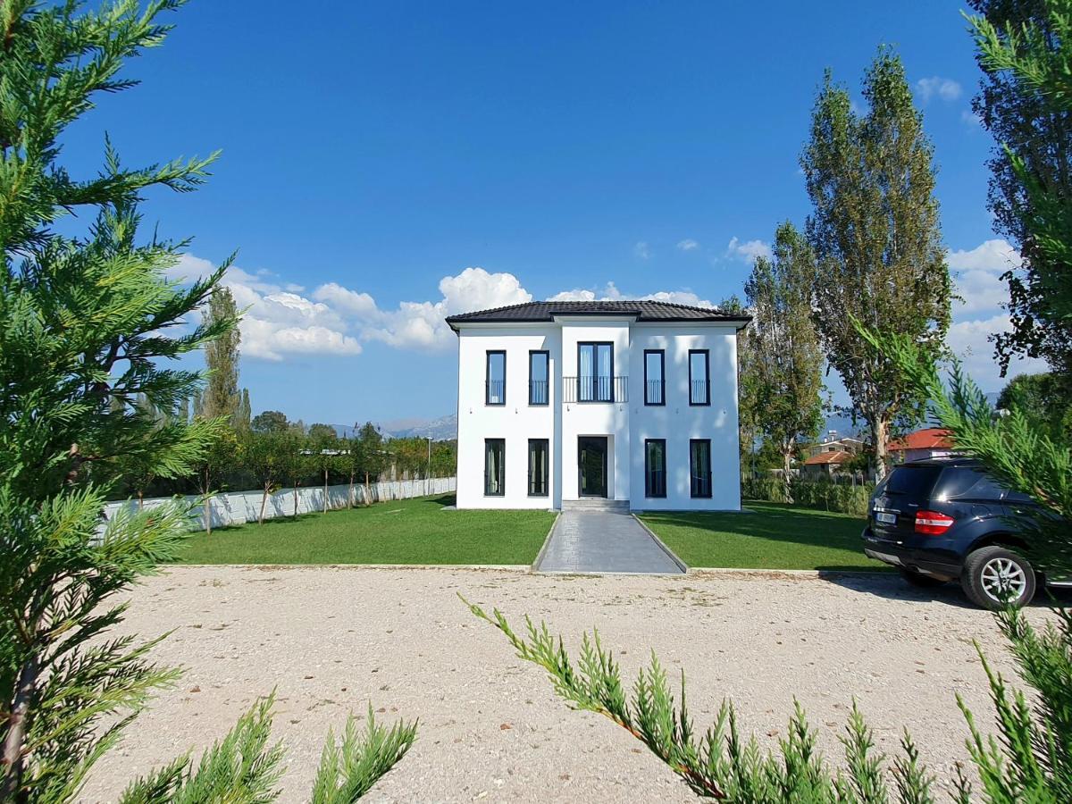 Nerium Garden Tirana Airport * Rinas
